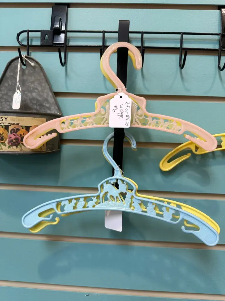 Buy Franklins Farm Heirlooms At Magpies Corner Shoppes Danville Il 4